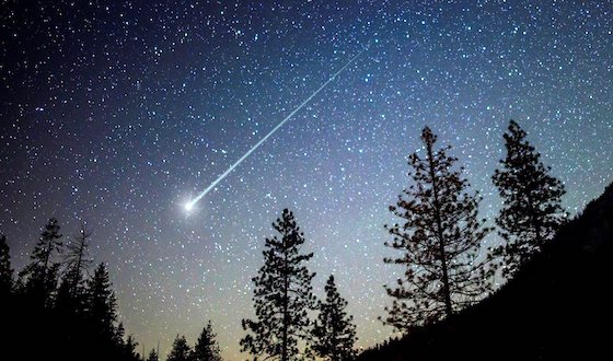 goosebumpmoment about shooting stars, a light show