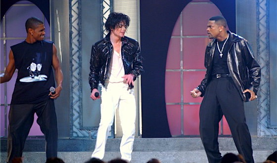 goosebumpmoment about michael jackson on stage performing with usher and chris tucker